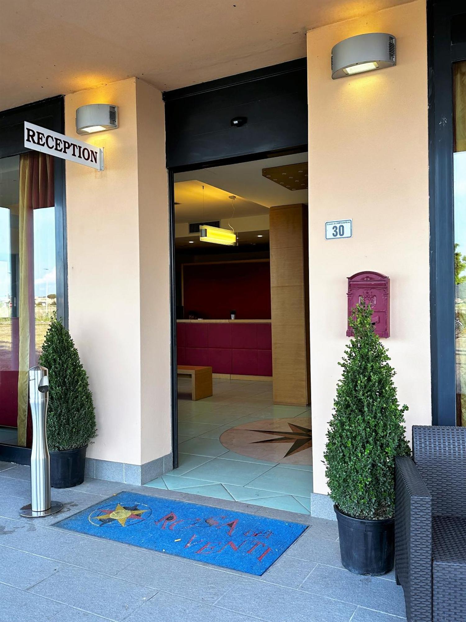 Hotel Grecale - Venturina Terme Exteriér fotografie